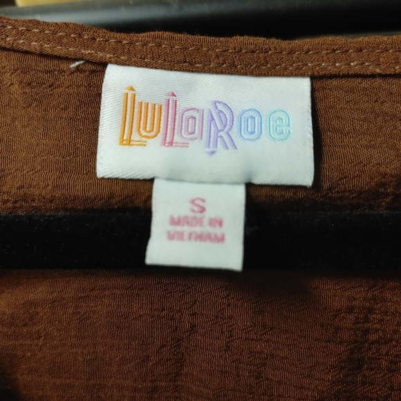 Top - Picture 2 of 2